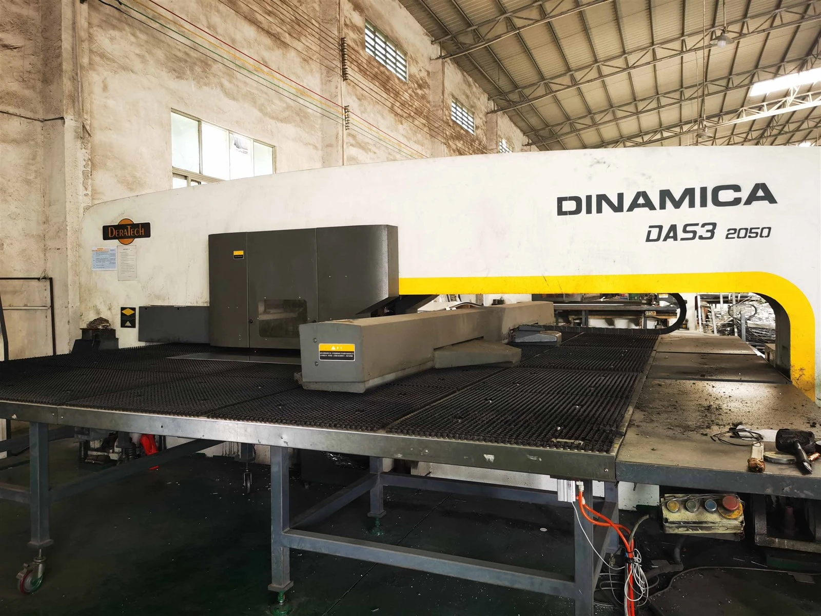 CNC Turret Punching Machine